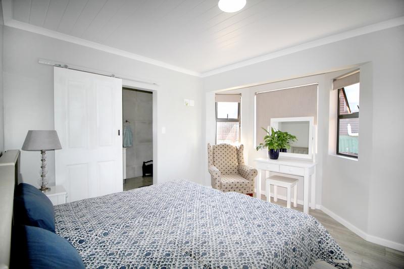 3 Bedroom Property for Sale in Outeniqua Strand Western Cape